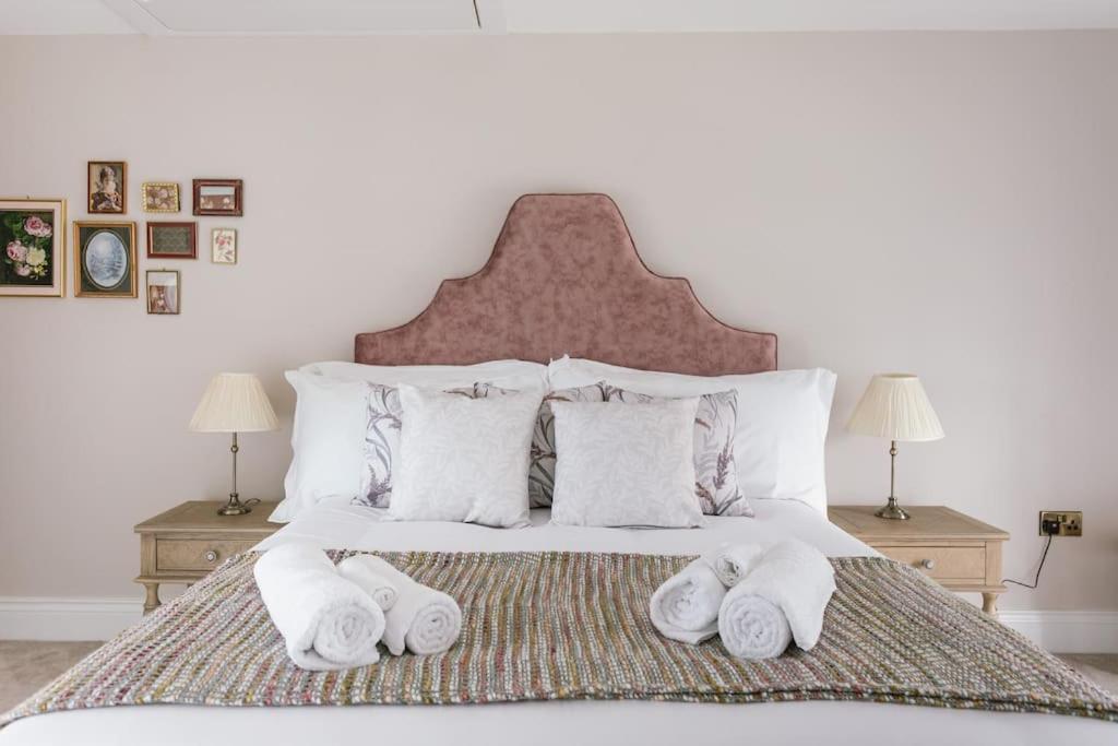 The Farmhouse At Corrstown Village Portrush Extérieur photo
