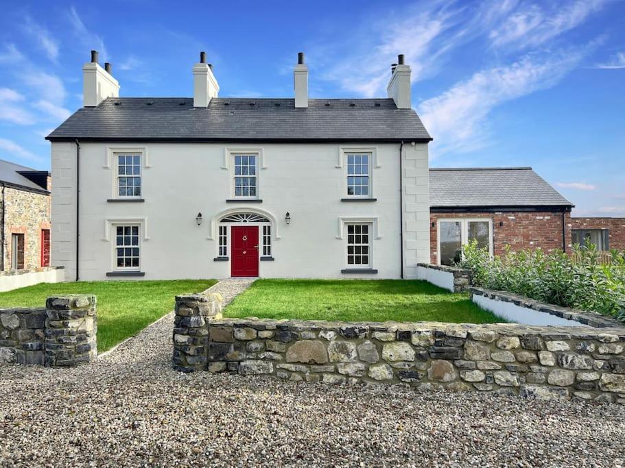 The Farmhouse At Corrstown Village Portrush Extérieur photo